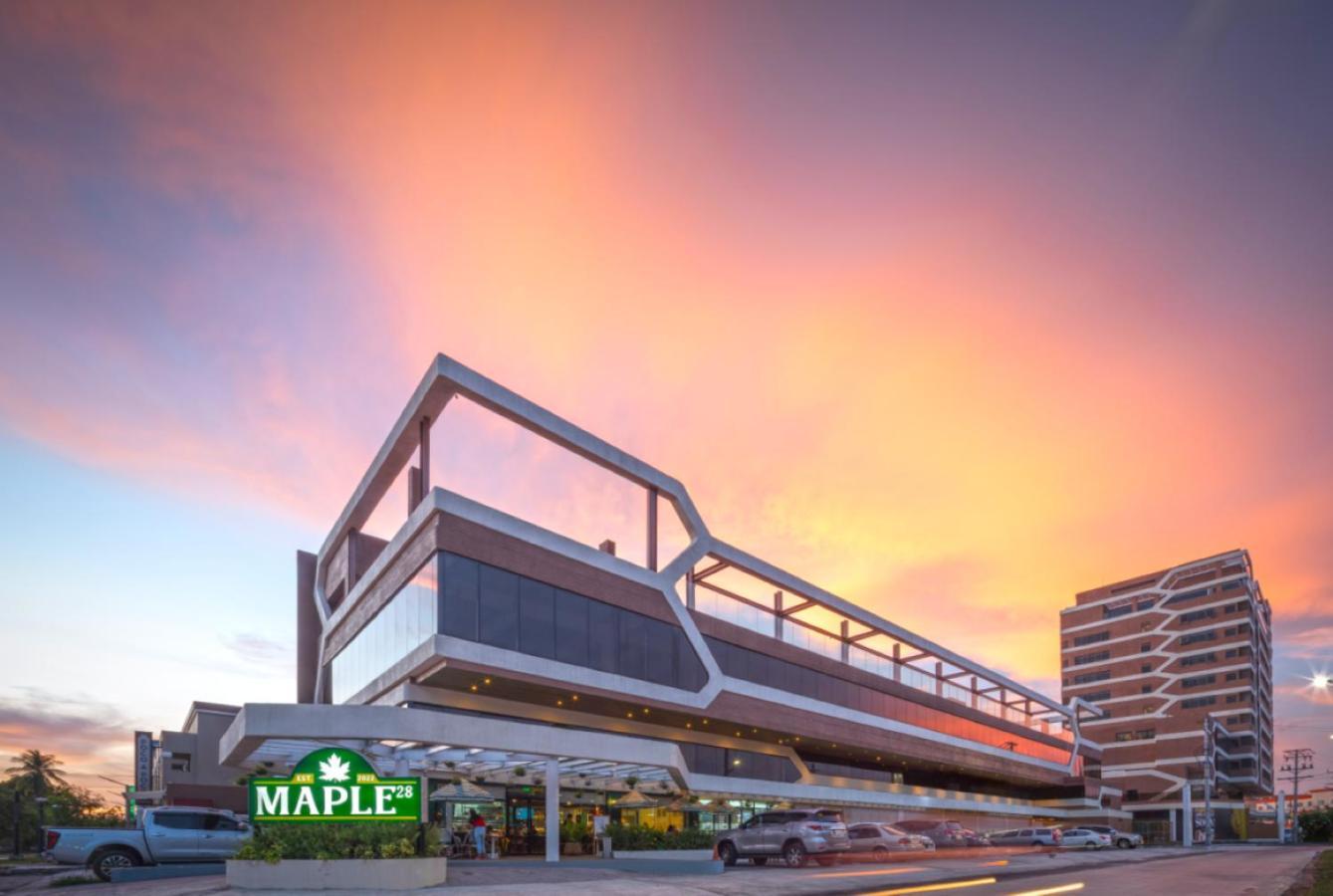 The Aurora Subic Hotel Managed By Hii オロンガポ エクステリア 写真